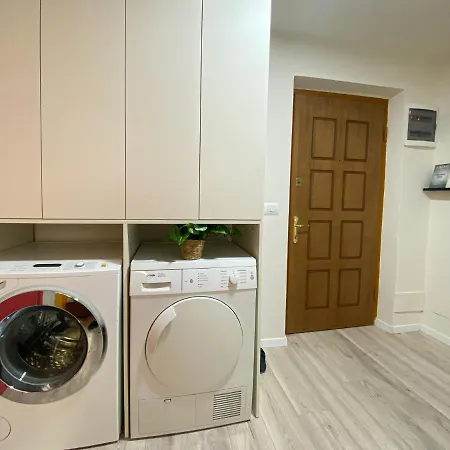 Appartamento Three Doors Apartments, Papaya 1-bedroom Tirana