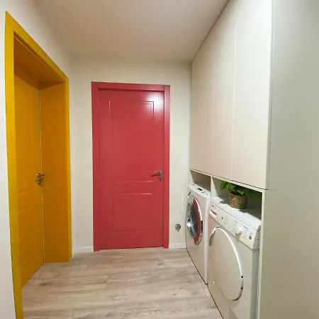 Appartamento Three Doors Apartments, Papaya 1-bedroom Tirana